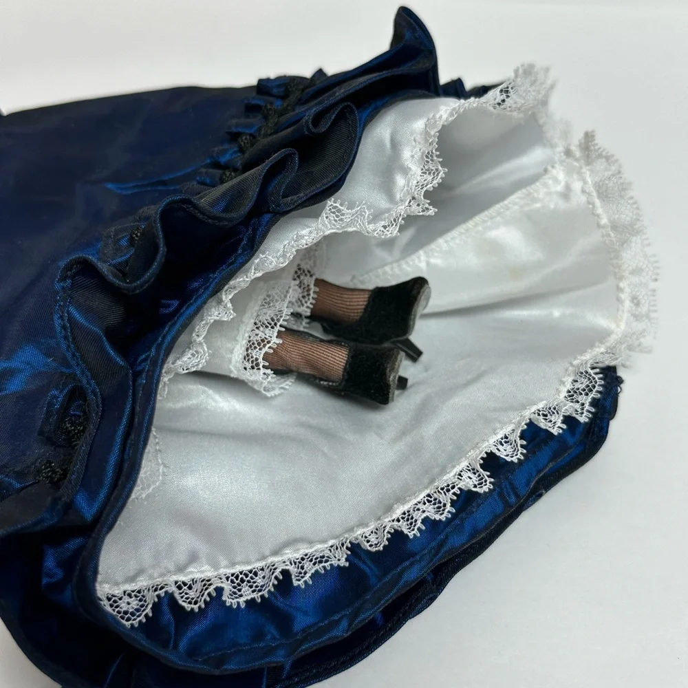 Madame Alexander Limited Edition Doll: 1900 Gibson Girl